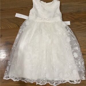 Charming White Floral Kids Dress 18M